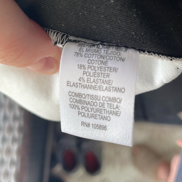 Worth black and white skirt size 8 - Picture 7 of 7